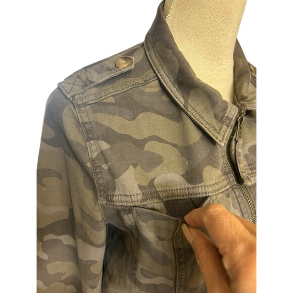 Express Womens Military Green Brown Camouflage Full Zip  Drawstring Jacket Sz S - Picture 9 of 15